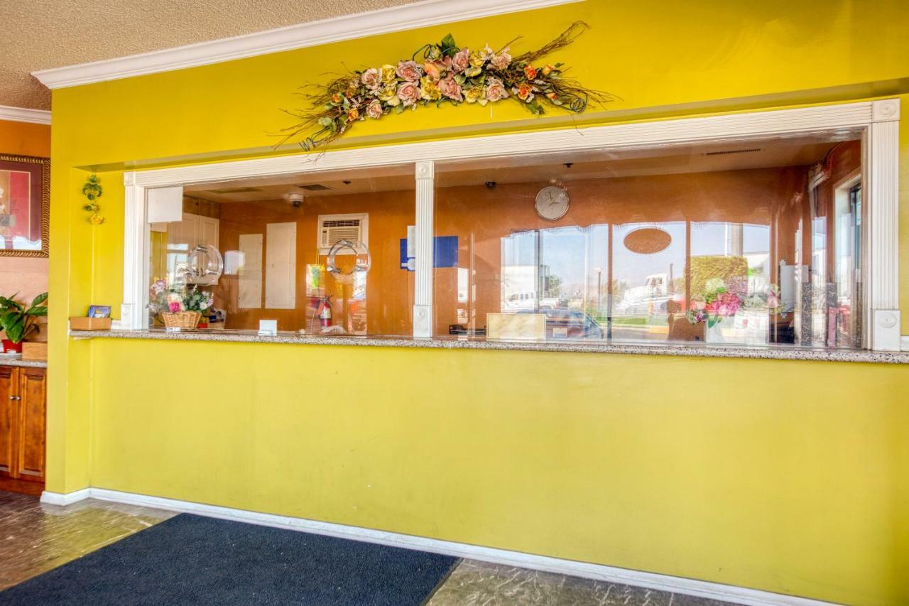Hotel Corona Ca - Hwy 91 Exterior foto